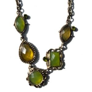 1928 vintage green and Yellow Gemstone Necklace
